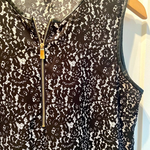 Vince Camuto top - Picture 4 of 5